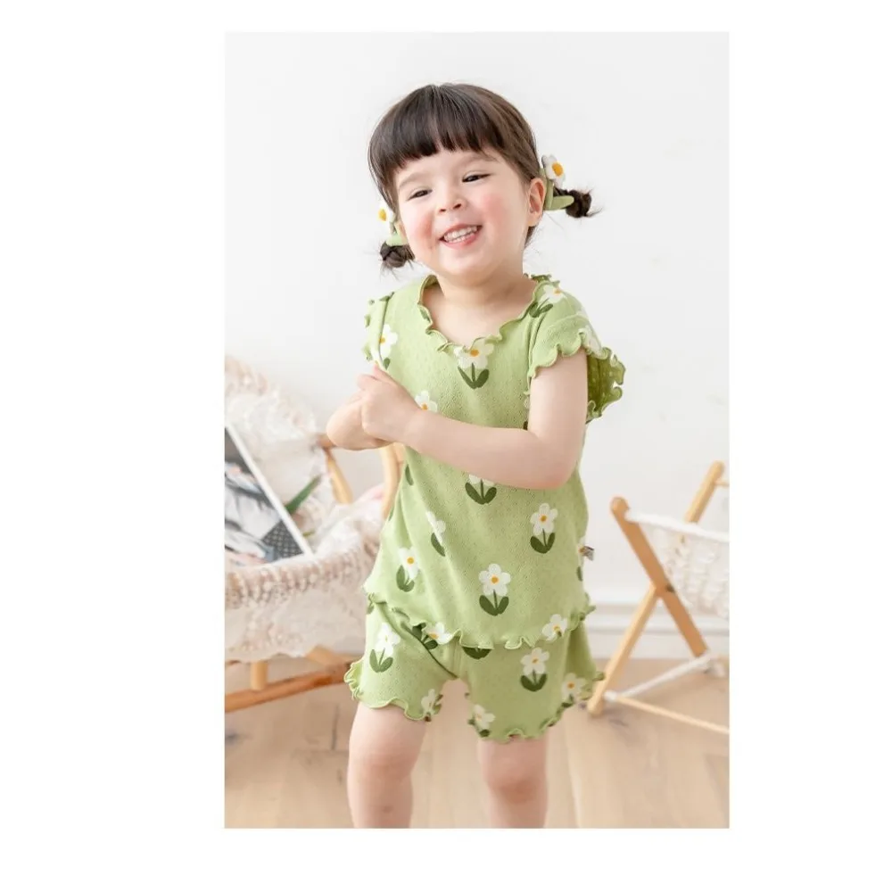 Bear Leader Summer New Pajama Baby Girl Clothes 3-7 Years Old Flower Printed Short Sleeved Top + Shorts Cute Children's Set Bear Leader Summer New Pajama Baby Girl Clothes 3-7 Years Old Flower Printed Short Sleeved Top + Shorts Cute Children's Set