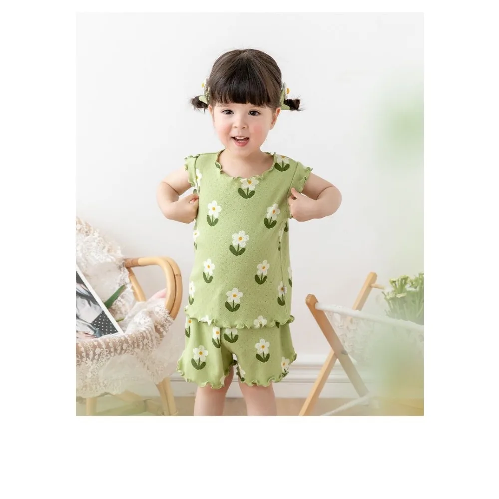 Bear Leader Summer New Pajama Baby Girl Clothes 3-7 Years Old Flower Printed Short Sleeved Top + Shorts Cute Children's Set Bear Leader Summer New Pajama Baby Girl Clothes 3-7 Years Old Flower Printed Short Sleeved Top + Shorts Cute Children's Set