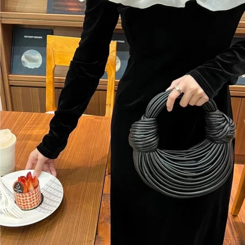 Hot Y2k Handbags For Women Gold Luxury Designer Brand Handwoven Noodle Bags Rope Knotted Pulled Hobo Silver Evening Clutch Chic