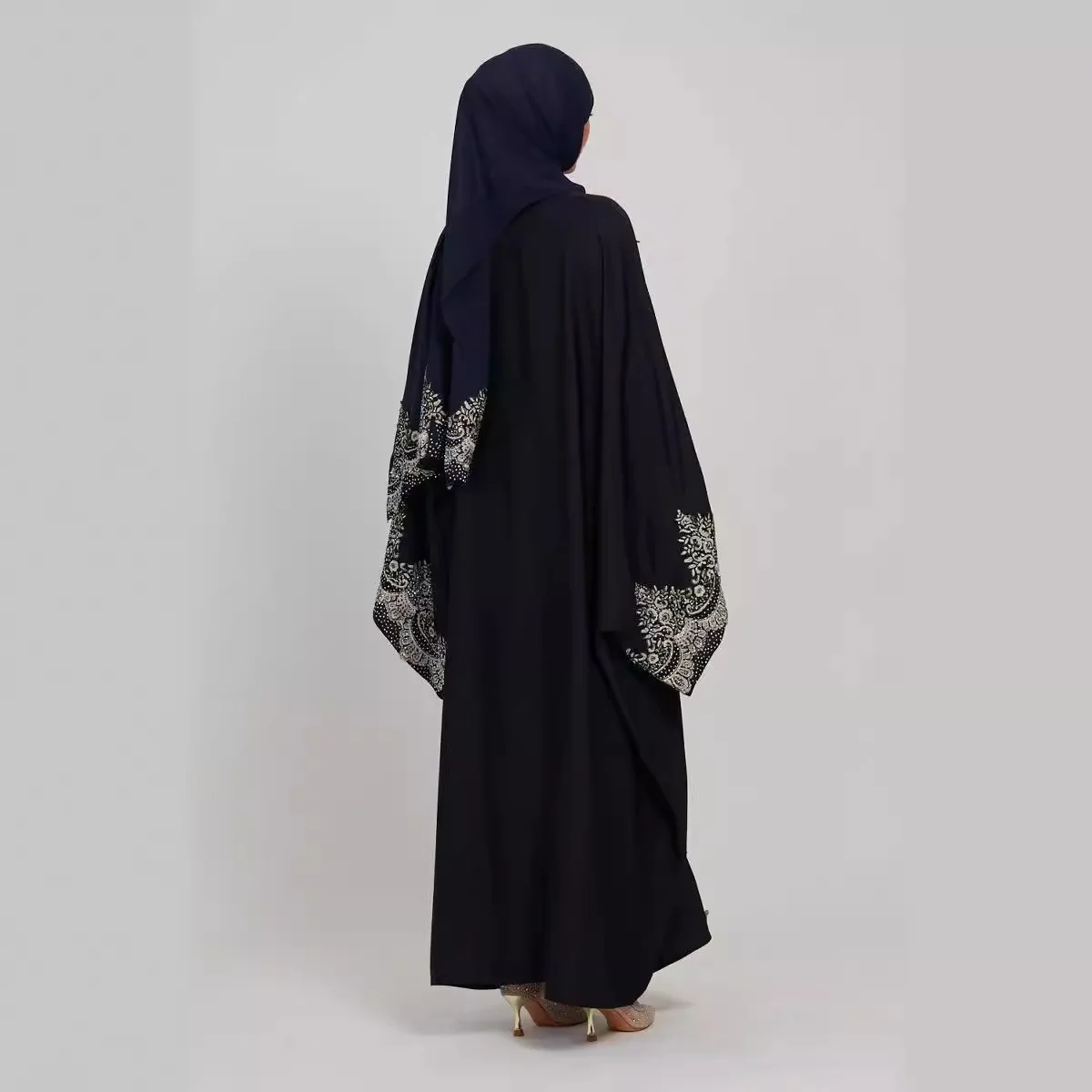 Ramadan Muslim Dress Luxury Dubai Open Abaya Women Turkey Kaftan Eid Kebaya Islam Clothing Caftan Marocain Femme Kimono Cardigan