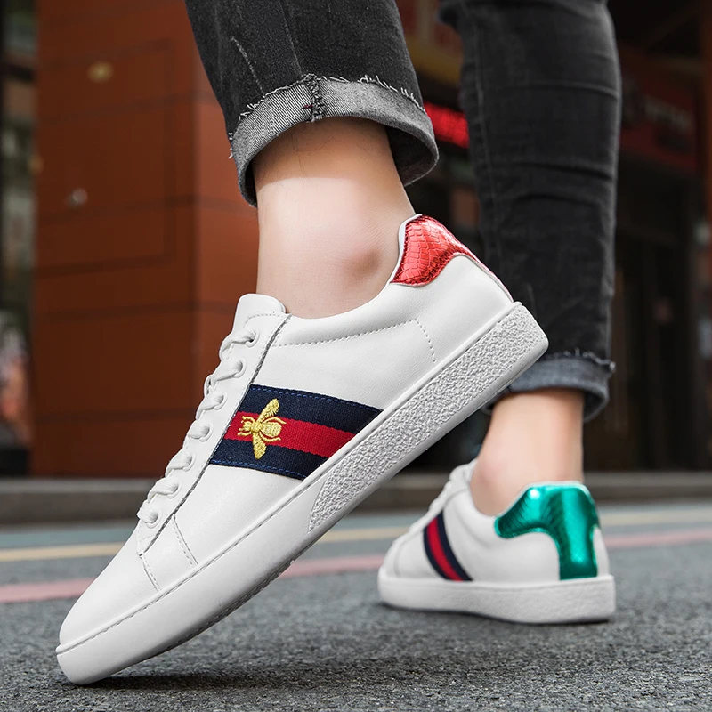 Sneakers Man Flat High-quality Casual Sports Leather Comfortable Walking Shoes Luxury Design Original Skate Shoes for Men