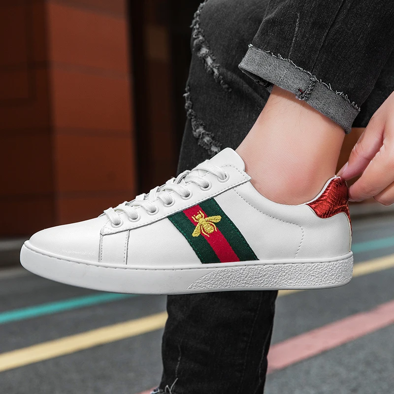 Sneakers Man Flat High-quality Casual Sports Leather Comfortable Walking Shoes Luxury Design Original Skate Shoes for Men